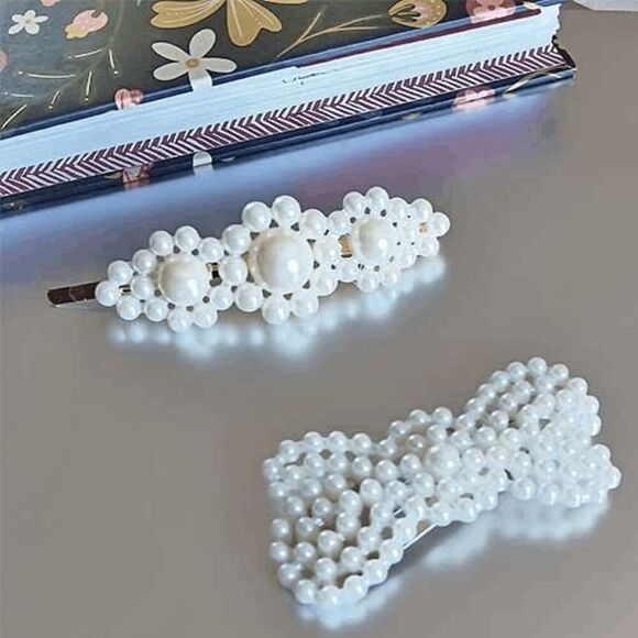 2/$21 Two Piece Pearl Hair Accessory Set - Picture 5 of 7